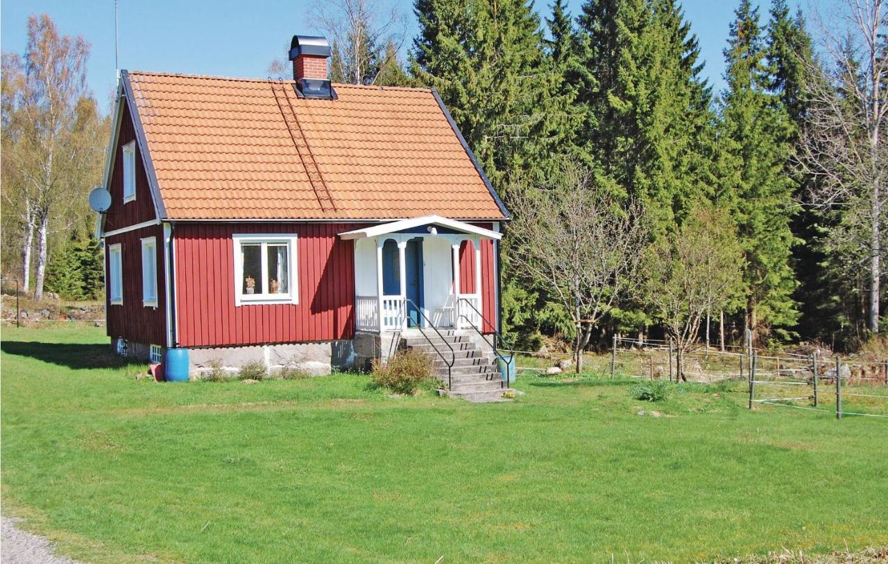 3 Bedroom Amazing Home In Lnsboda Falsehult Kültér fotó