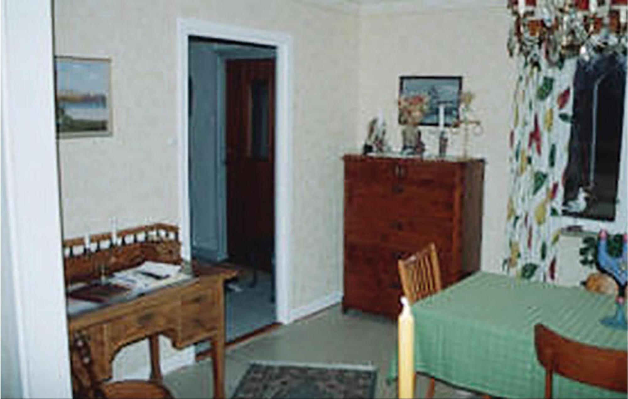 3 Bedroom Amazing Home In Lnsboda Falsehult Kültér fotó